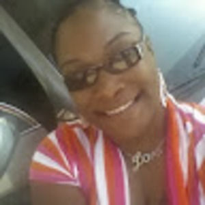 Meet your Posher, Kendra